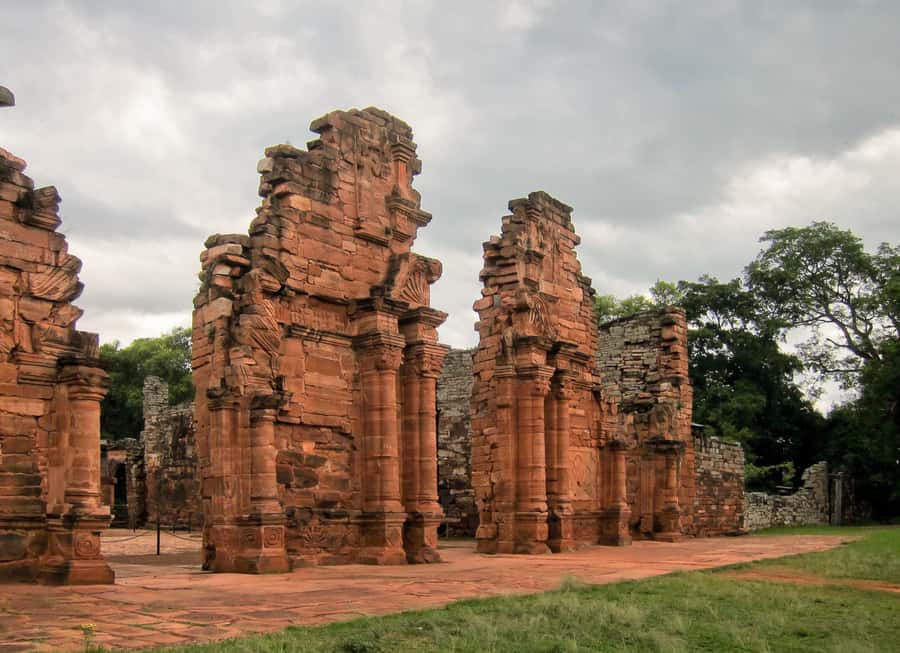 Puerto Iguazu: San Ignacio Mission and Wanda Mines Tour - The real shape of this 12-hour day