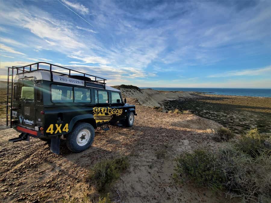PUERTO MADRYN: 4 X 4 ADVENTURE EXPERIENCE ON THE MOST BEAUTIFUL BEACHES! - Punta Cuevas and the Welsh settlement story