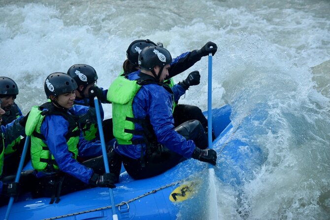 Rafting experience on the Rio de las Vueltas in Patagonia - Why the Río de las Vueltas makes a good rafting setting