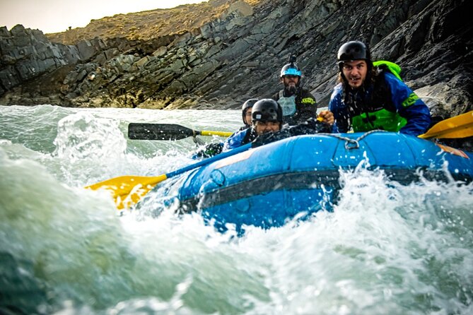 Rafting experience on the Rio de las Vueltas in Patagonia - Gear, warmth, and the end of the trip