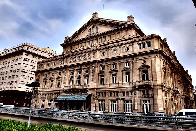 Recoleta and Palermo Bike Tour - Private Tour - Congreso and the final landmark