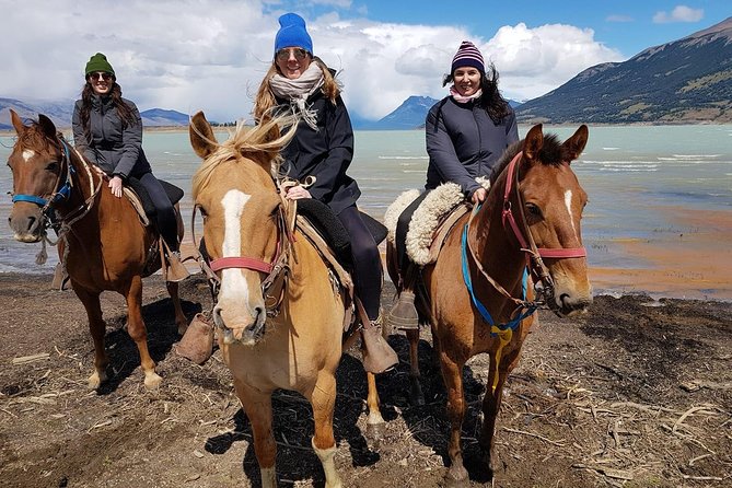 Rio Miter Horseback Riding - Arriving at Estancia Río Mitre