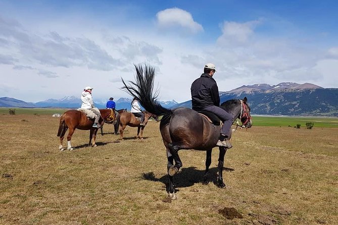 Rio Miter Horseback Riding - Riding toward Lake Rico
