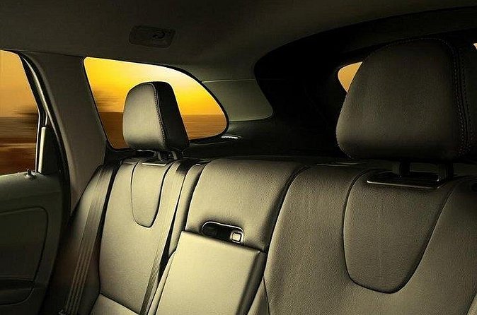 Roundtrip Private Transfer from Buenos Aires Airport (EZE) - The people behind the wheel