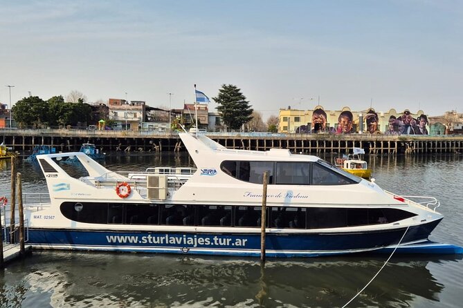 Sailing on the Rio de la Plata Postcards from Buenos Aires - The port route and Buenos Aires history
