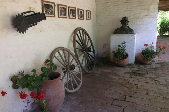 San Antonio de Areco and Lujan Day Trip from Buenos Aires - Booking, pickup, and cancellation details