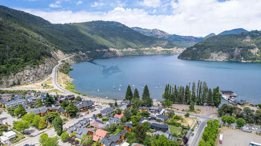 San Martin de los Andes along the Route of the 7 Lakes - Why this Bariloche day trip works