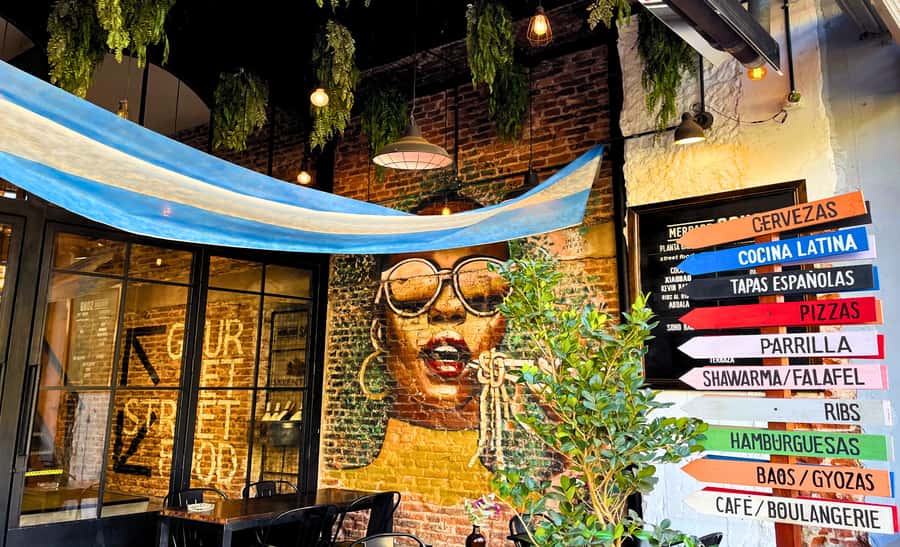 Secret Food Tour: Buenos Aires - Choripán on a Palermo Soho street