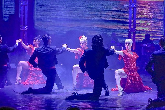 Señor Tango Show with Optional Dinner in Buenos Aires - How Señor Tango compares with a traditional tango night