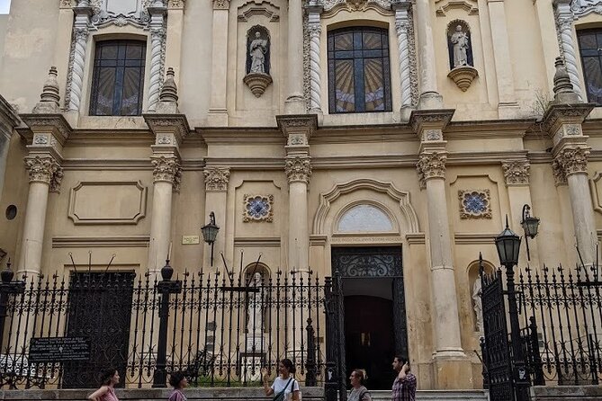 Shared Afro-Argentine Heritage Walking Tour in Buenos Aires - Plaza Dorrego and San Telmo’s public face