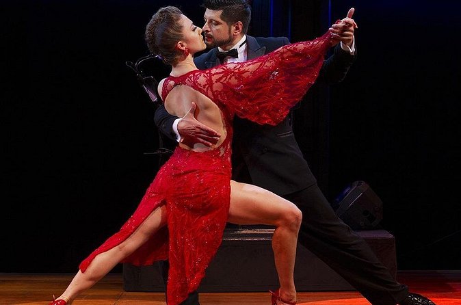 Skip the Line: Dinner Tango Show Traditional in El Querandi - What the Three-Hour Schedule Feels Like