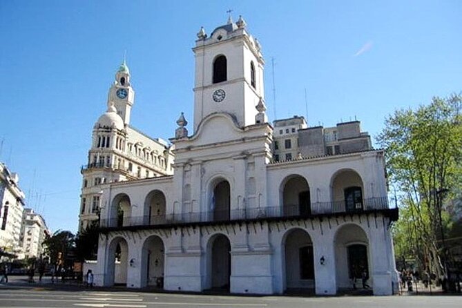 Small-group Buenos Aires City Tour - Plaza de Mayo and the city’s civic heart