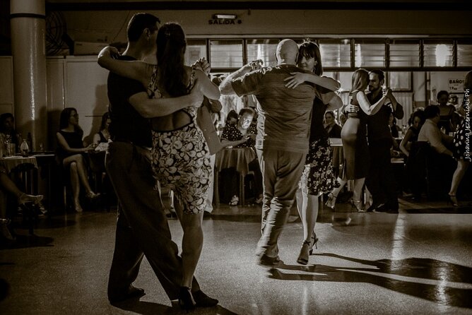 Small Group Local Tango milonga with lesson and transfers - Why a milonga beats a tango stage show
