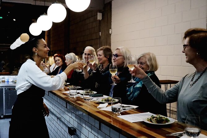 Sommelier Buenos Aires Premium Olive Oil, Wine and Tapas Tasting - Key points to know before booking