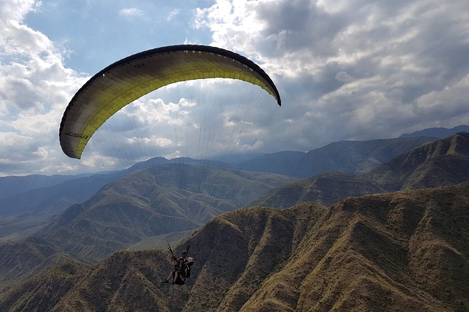 Tandem Flight Paraglider with Instructor + HD - HD Video, Photos, and the Wine Glass