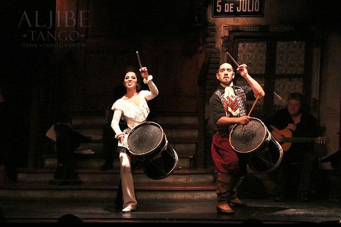 Tango Dinner-Show at El Aljibe with Optional Classic Bus Transfer - Price, value, and the show-only choice