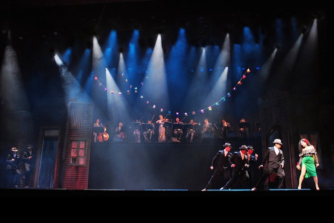 Tango Porteño Show in Buenos Aires (with optional dinner) - How the two-to-three-hour evening unfolds