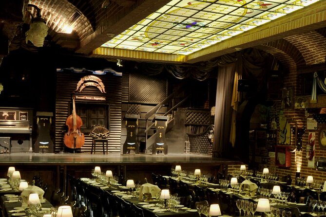 Tango show and dinner at: La Ventana - Seating and the meaning of VIP