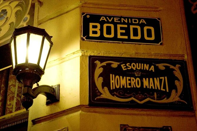 Tango Show and Optional Dinner at Esquina Homero Manzi - Tango in a place tied to the city’s culture