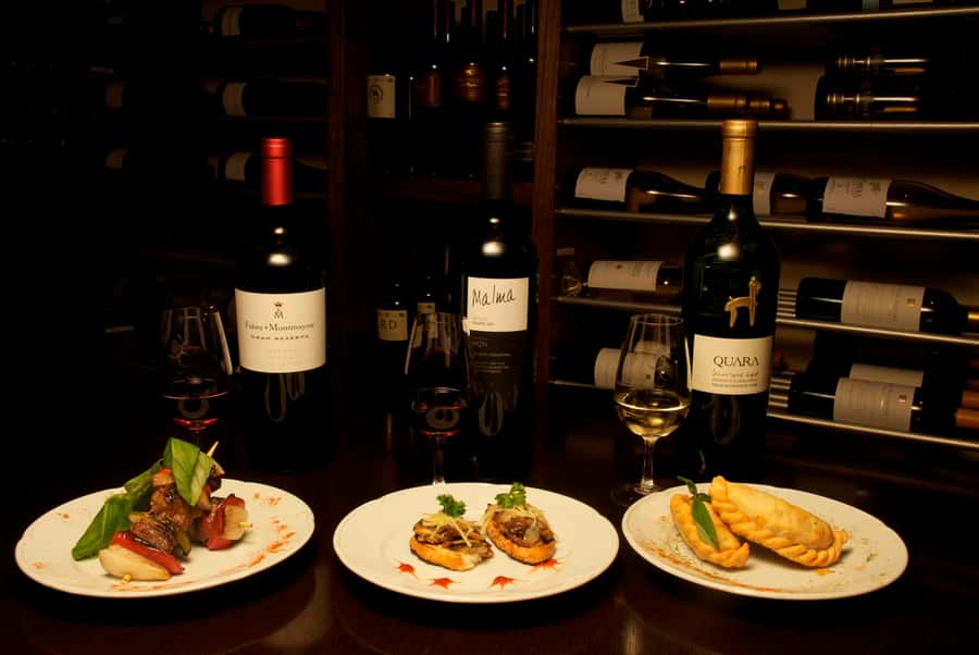 Tango Show at El Querandi with optional Dinner - Key points to know before booking