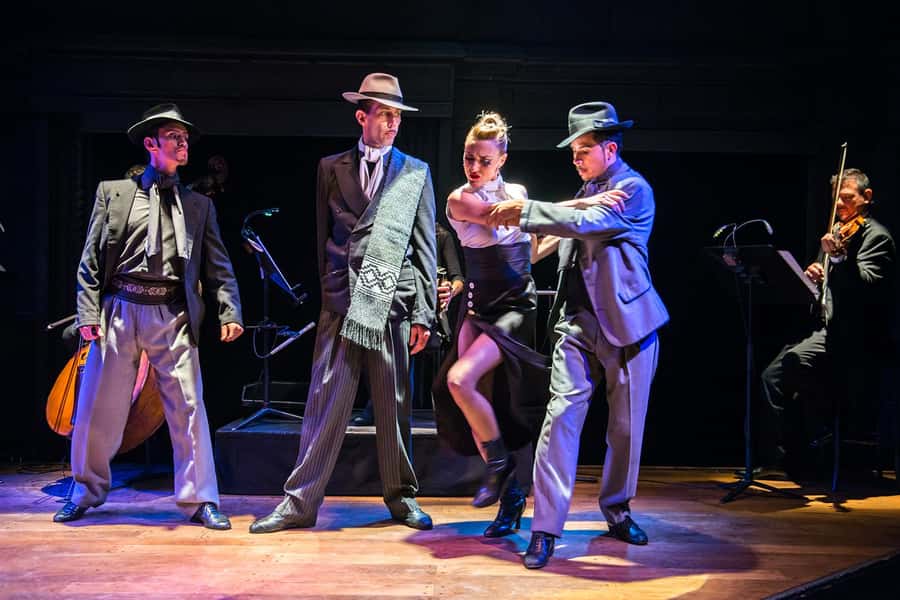 Tango Show at El Querandi with optional Dinner - What the dinner adds to the evening