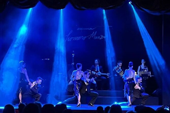 Tango Show at Esquina Homero Manzi - Inside the tango show