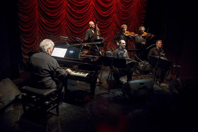 Tango Show at Piazzolla Tango with optional Dinner - Dinner or show only: which version suits you?