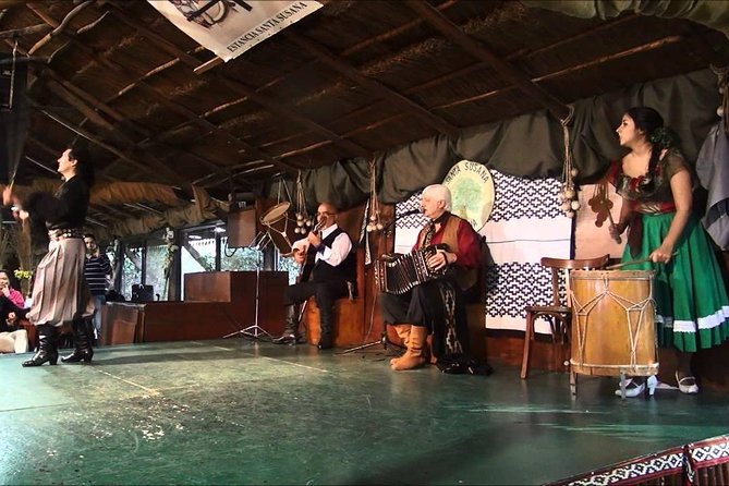 The Most Traditional Fiesta Gaucha in Buenos Aires - A gaucho welcome with empanadas and wine