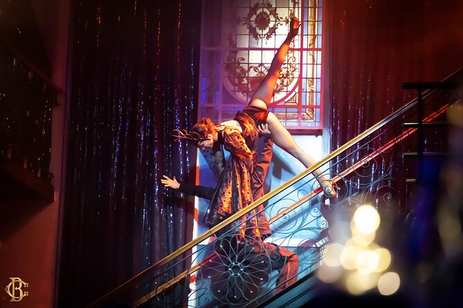 The Tango Show Window in Buenos Aires. - How it differs from a classic Buenos Aires tango club