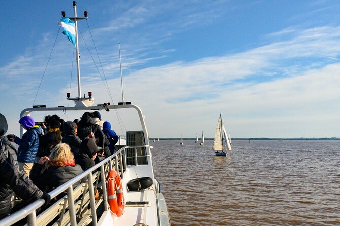 Tigre City Tour with Boat Ride Premium from Buenos Aires - The ride back through northern Buenos Aires