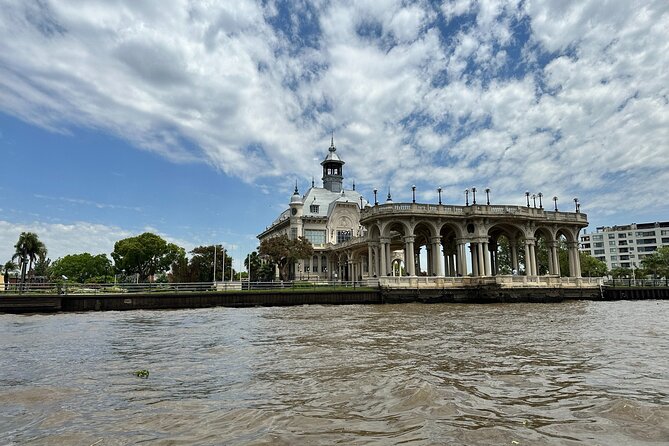Tigre & Delta Bike Tour - Paseo Victorica and Tigre’s riverside clubs
