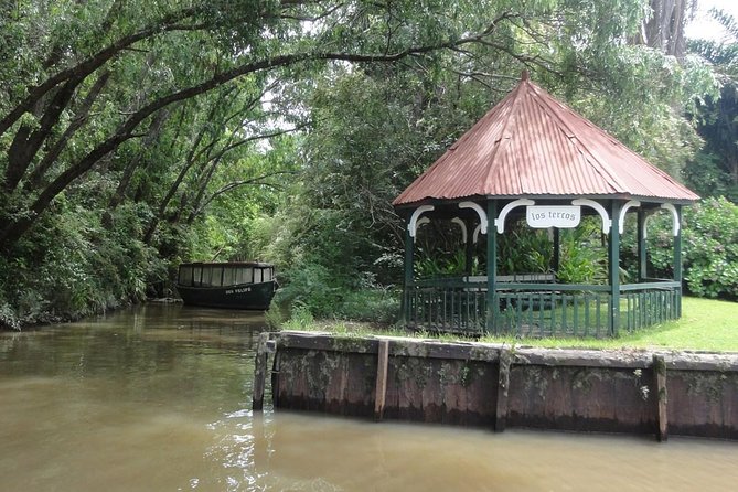 Tigre Delta Sightseeing Cruise from Buenos Aires - Kayaking, swimming, and a picnic lunch