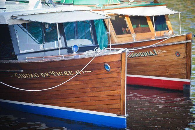 Tigre Delta with Navigation & Optional Lunch in Puerto Madero - Leaving Buenos Aires along the Rio de la Plata