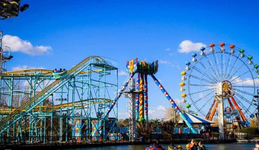 Tigre: Parque de la Costa Ticket & Transfers - Practical Limits and Rain Plans