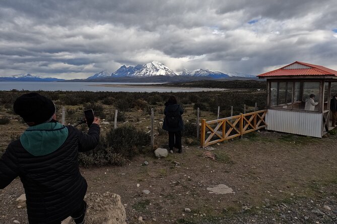Torres del Paine from El Calafate (optional drop off at T. Paine) - The price, the park fee, and what you receive