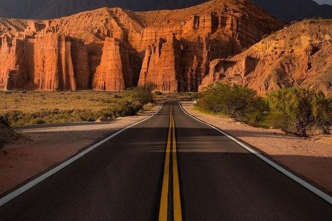 Tour to Cafayate from Salta - La Garganta del Diablo: A Short Stop With Big Rock Walls