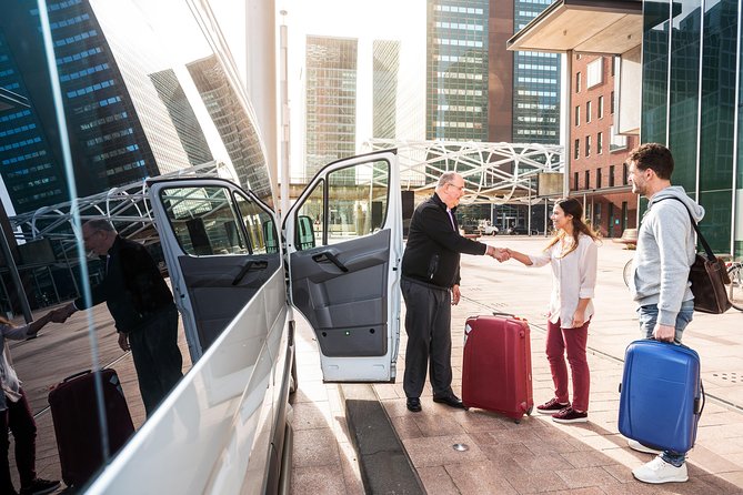 Transfer from Ezeiza Airport to Buenos Aires City - ROUND TRIP - Who should book this round trip
