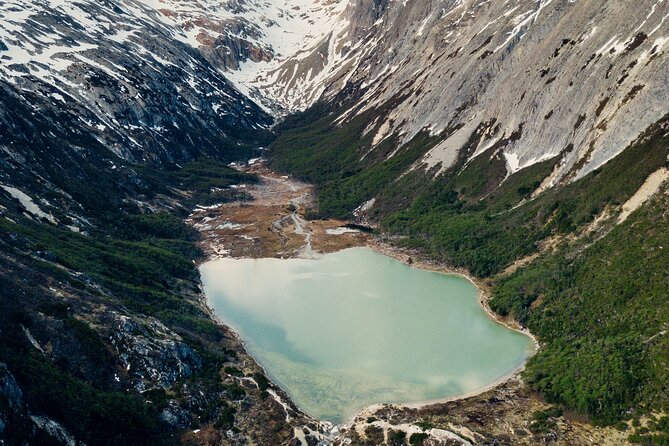 Trekking Tour Laguna Esmeralda and Fuegian Valleys - Why Laguna Esmeralda makes a good Ushuaia day