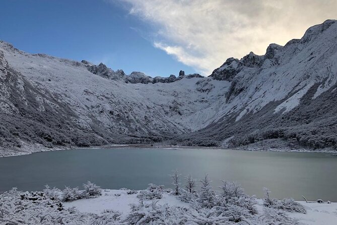 Trekking Tour Laguna Esmeralda and Fuegian Valleys - The first stretch through Tierra del Fuego forest