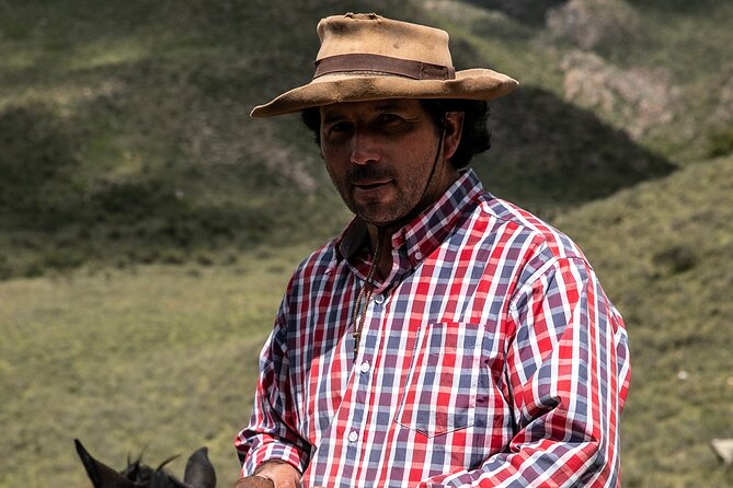 Two days horseback riding in the Andes, a real gaucho experience. - Views above the clouds