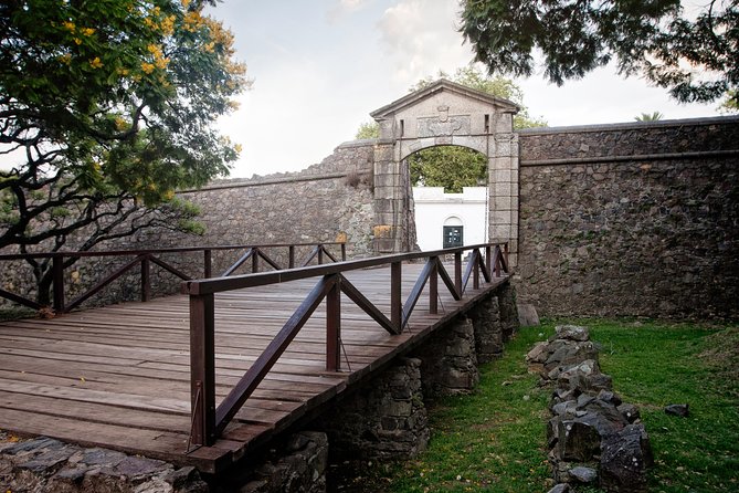 Unforgettable Day Tour in Colonia del Sacramento - Timing, group size, and the return boat