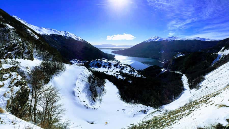 Ushuaia 4WD Off-Road Adventure: Hidden Lakes & Argentine BBQ - Leaving Ushuaia along Route 3