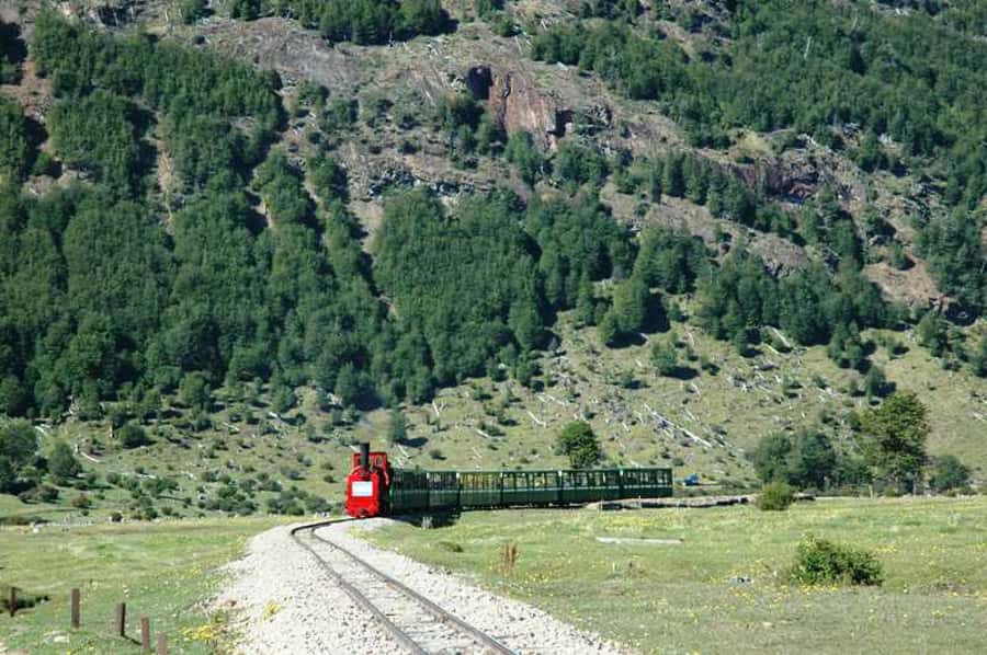 Ushuaia: End of the World Train Ride & Tierra del Fuego Park - Key points at a glance