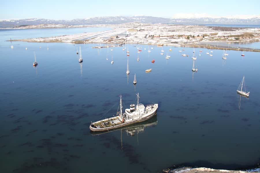 Ushuaia: Heart of the Andes Scenic Helicopter Adventure - Ushuaia Bay and the first mountain views