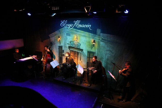 Viejo Almacen Tango Show with Optional Dinner in Buenos Aires - Arriving at the three-story Viejo Almacen