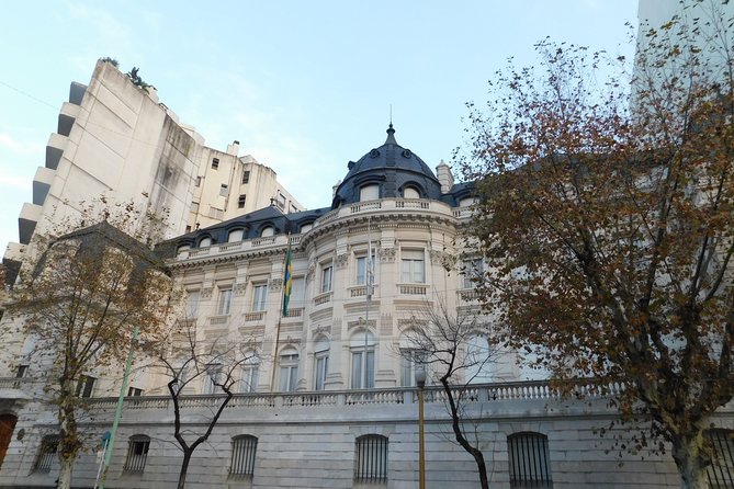 Walking Tour of the Recoleta Neighborhood in Buenos Aires - The National Museum of Fine Arts in Ten Minutes