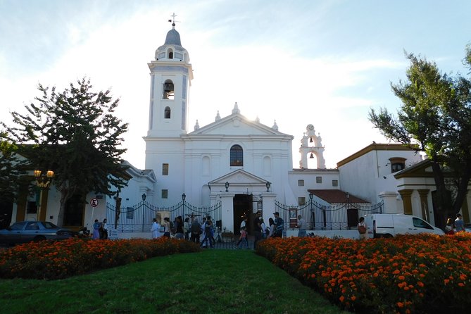 Walking Tour of the Recoleta Neighborhood in Buenos Aires - Palais de Glace: A Brief Cultural Stop