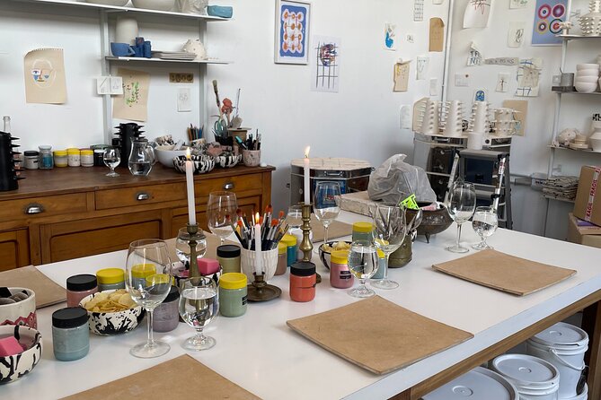 Wine & Pottery Class For Beginners in Buenos Aires Argentina - What this Buenos Aires pottery class is really like