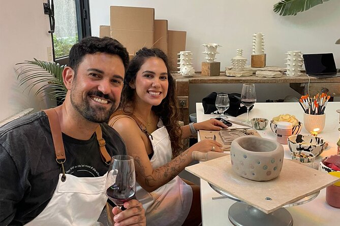 Wine & Pottery Class For Beginners in Buenos Aires Argentina - Choosing what to make from clay