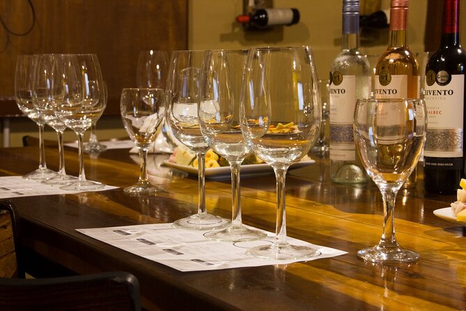 Wine Tasting at Encuentro Nativo a Historic Tenement in Caminito - Cheese and cold cuts for two